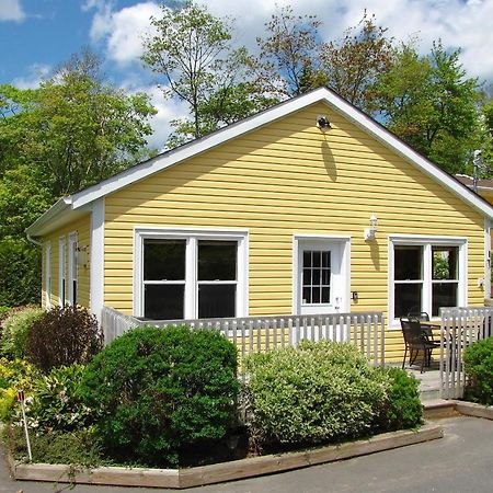 Larinda'S Landing Oceanfront Cottages Halifax Luaran gambar