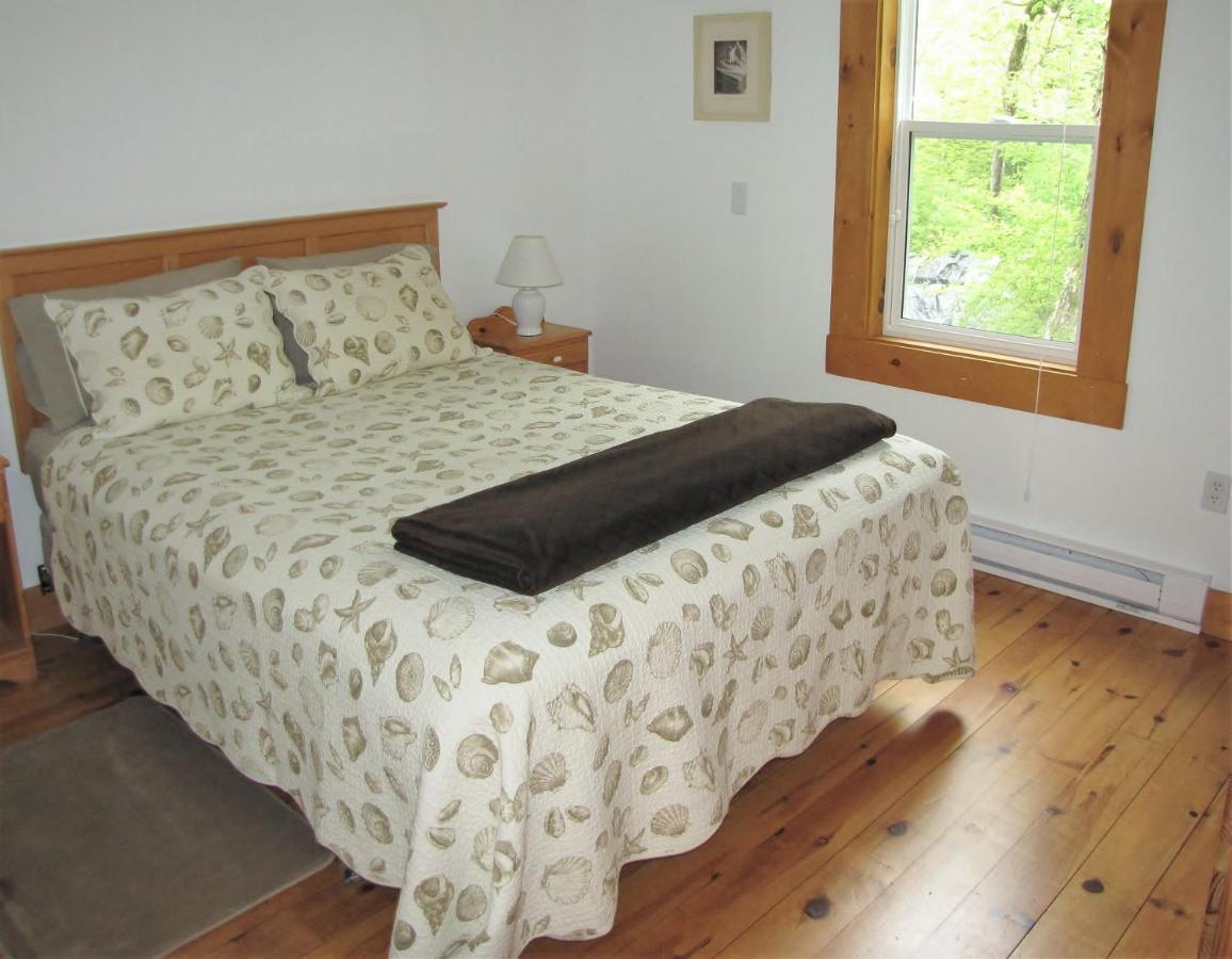 Larinda'S Landing Oceanfront Cottages Halifax Luaran gambar