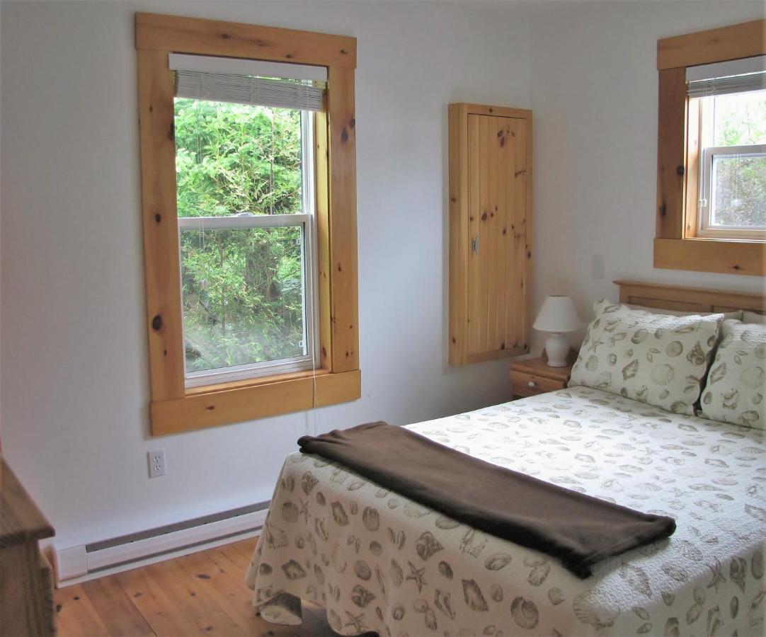 Larinda'S Landing Oceanfront Cottages Halifax Luaran gambar