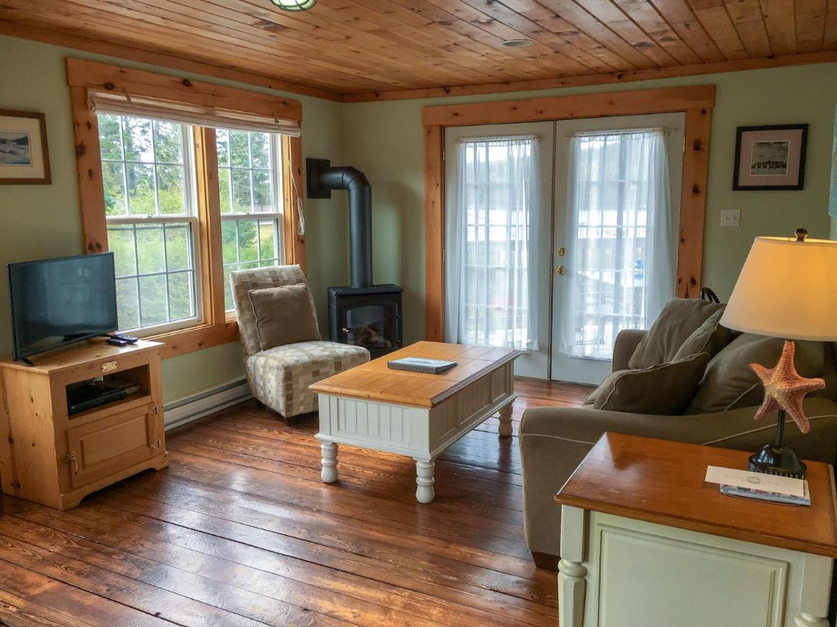 Larinda'S Landing Oceanfront Cottages Halifax Luaran gambar