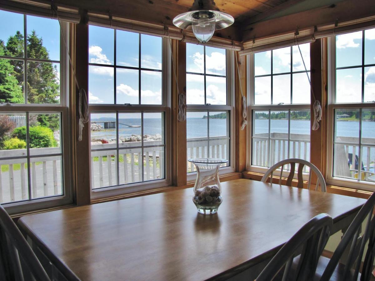 Larinda'S Landing Oceanfront Cottages Halifax Luaran gambar
