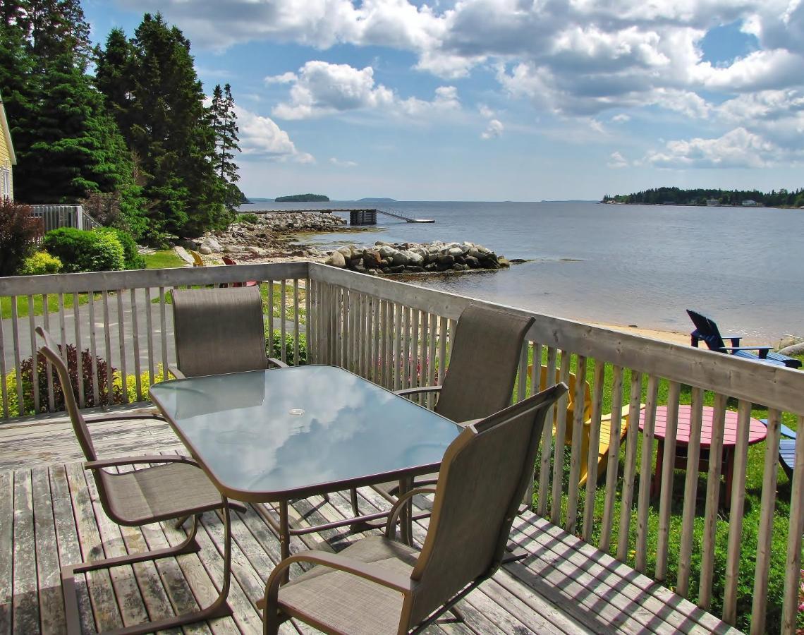 Larinda'S Landing Oceanfront Cottages Halifax Luaran gambar